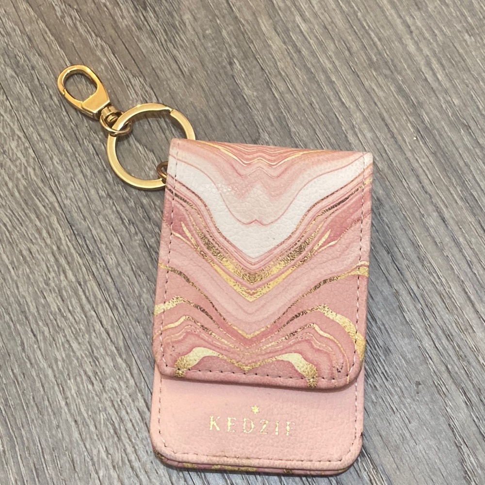 KEDZIE • ID HOLDER